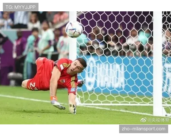 阿根廷门将马丁内斯位置稳固 点球大战心理优势成卫冕冠军法宝